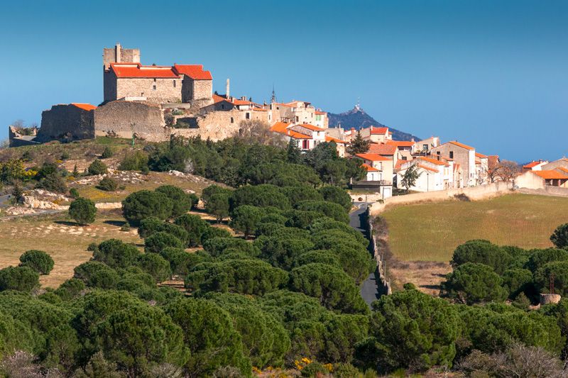 Commune de Montalba le Chateau en Roussillon Conflent dans les pyrenees orientales