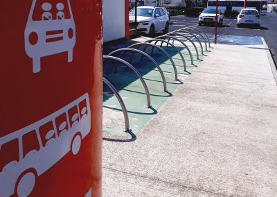 aire multimodale à la gare d'ille sur Têt en roussillon conflent