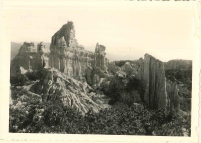 colonne du site des orgues en 1958 à ille sur Têt en roussillon conflent